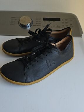 VivoBarefoot Men's Addis Barefoot Sneakers Black Leather Size EUR 45 M US 12